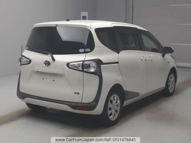 toyota sienta 2017 CFJ1676641 image 2