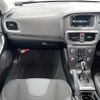 volvo v40 2015 AF-YV1MVA8RDG2311955 image 11