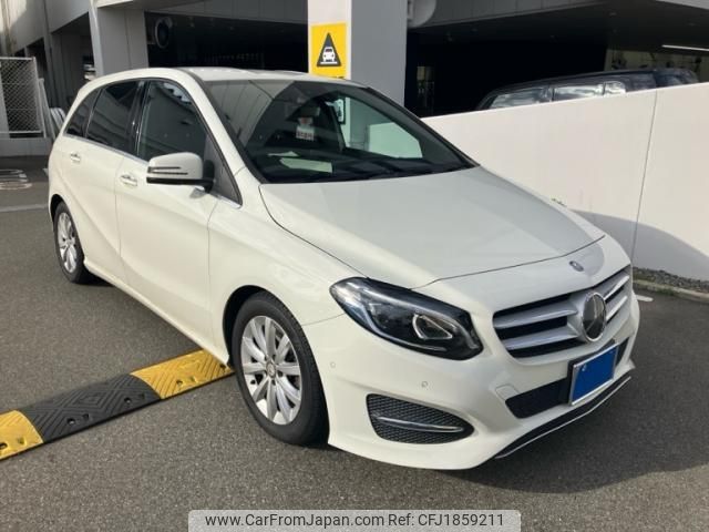 mercedes-benz b-class 2017 CFJ1859211 image 1