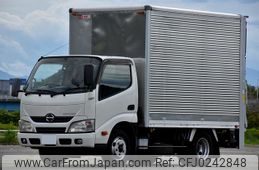 hino dutro 2013 GOO_NET_EXCHANGE_0403122A30240923W001