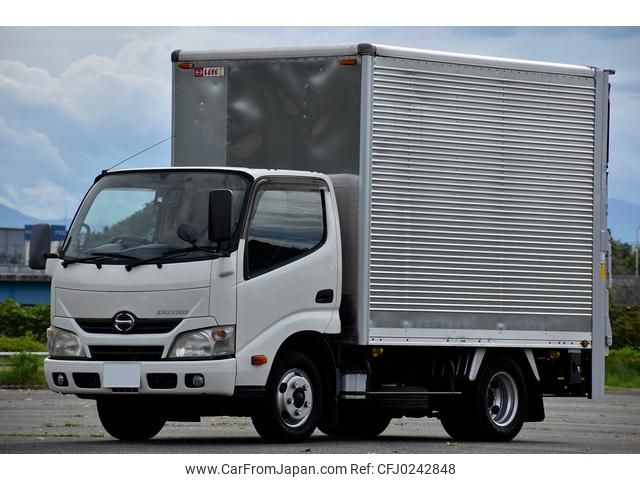 hino dutro 2013 GOO_NET_EXCHANGE_0403122A30240923W001 image 1