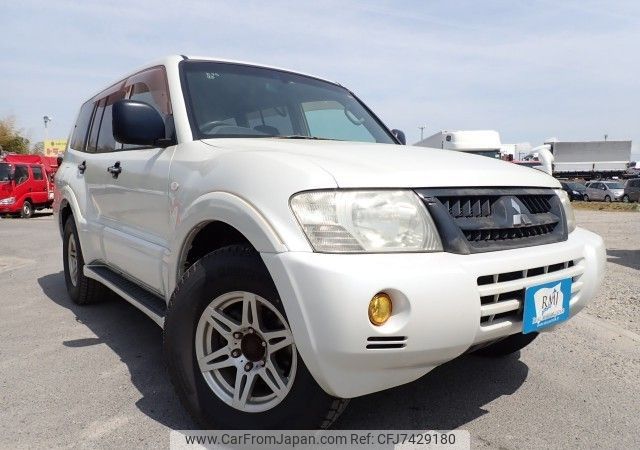mitsubishi pajero 2004 REALMOTOR_N2022040095HD-10 image 2