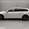 volkswagen passat-variant 2022 CFJ1816087 image 9