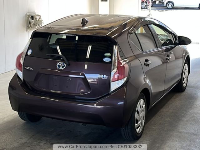 toyota aqua 2015 -TOYOTA--AQUA NHP10-2412691---TOYOTA--AQUA NHP10-2412691- image 2