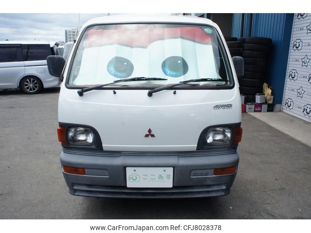 mitsubishi minicab-truck 1996 84a831d7fea071b4854ad44fb0d994e3 image 1