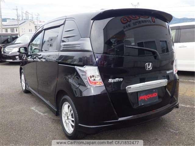 honda freed-spike 2012 CFJ1852477 image 2