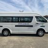 toyota hiace-commuter 2011 NIKYO_QN87691 image 2