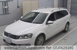 volkswagen passat-variant 2012 -VOLKSWAGEN 【富山 300も2975】--VW Passat Variant 3CCAX-WVWZZZ3CZCE172139---VOLKSWAGEN 【富山 300も2975】--VW Passat Variant 3CCAX-WVWZZZ3CZCE172139-