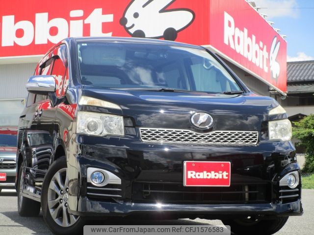 toyota voxy 2012 CFJ1576583 image 1