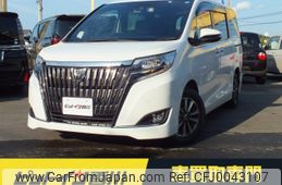 toyota esquire 2019 -TOYOTA--Esquire DBA-ZRR80G--ZRR80-0543441---TOYOTA--Esquire DBA-ZRR80G--ZRR80-0543441-