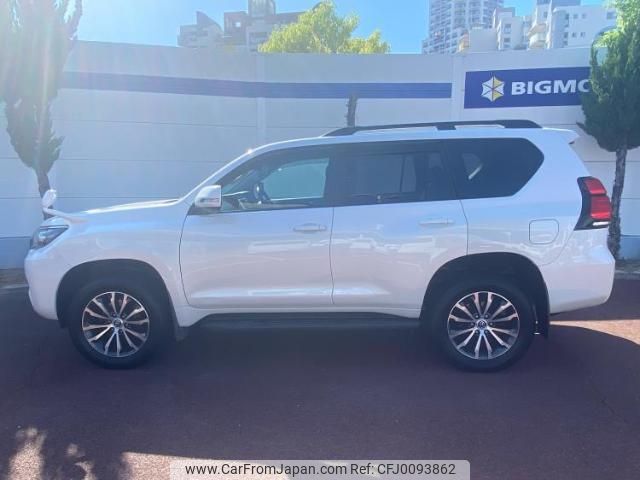 toyota land-cruiser-prado 2018 quick_quick_CBA-TRJ150W_TRJ150-0090054 image 2