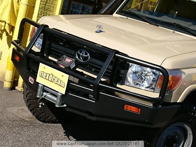 2018 Toyota Land Cruiser 70 4WD - Car Price $50,496