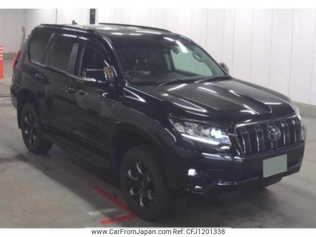 toyota land-cruiser-prado 2020 quick_quick_3BA-TRJ150W_0115770 image 1