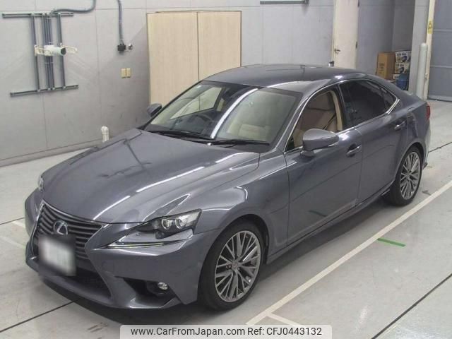 lexus is 2014 quick_quick_DAA-AVE30_5036872 image 2