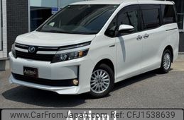 toyota voxy 2014 CFJ1538639