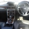 volvo v70 2015 CFJ1797430 image 4