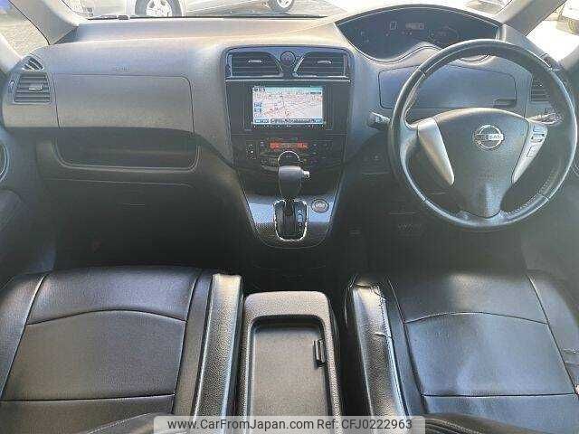 nissan serena 2013 504928-924294 image 1