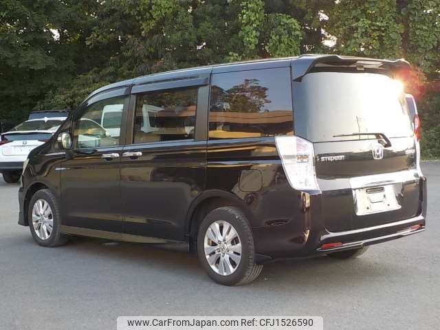 honda stepwagon 2012 CFJ1526590 image 2