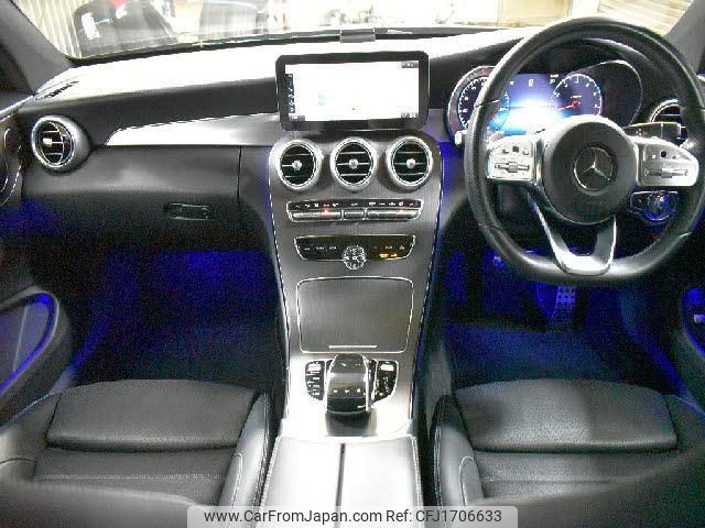 mercedes-benz c-class 2018 CFJ1706633 image 2