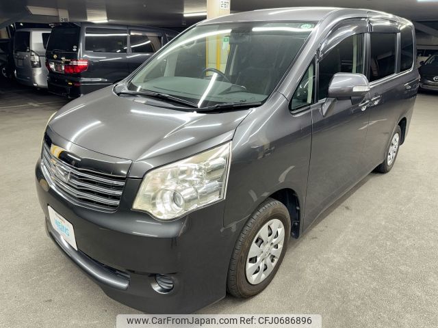 toyota noah 2010 AF-ZRR70-0347618 image 1