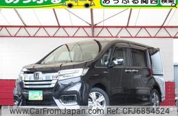 honda-stepwagon-spada-2017-27422-car_29a180e4-6133-490b-8d9d-20ad17ad750d