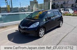 honda fit-hybrid 2013 TE3687