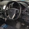 toyota voxy 2021 quick_quick_3BA-ZRR80W_0673793 image 3