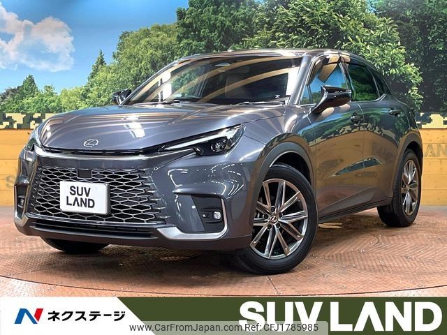lexus lexus-lbx 2024 CFJ1785985 image 1
