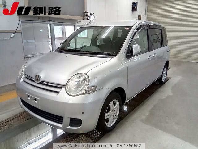 toyota sienta 2010 CFJ1856652 image 1