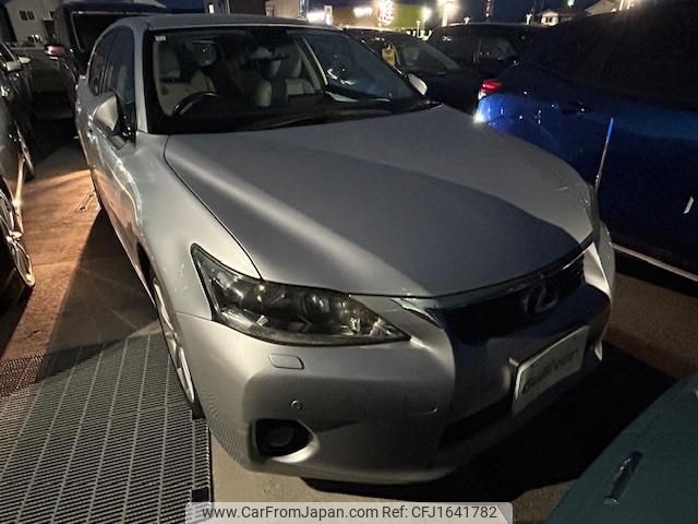 lexus ct 2012 CFJ1641782 image 1