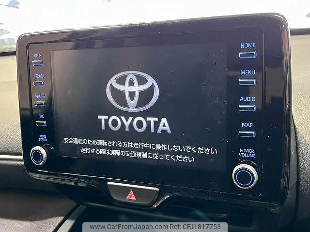 toyota yaris-cross 2023 CFJ1817753 image 2