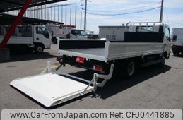 hino dutro 2017 CFJ0441885