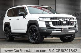 toyota land-cruiser 2023 CFJ0201842