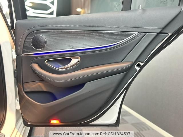 mercedes-benz e-class-station-wagon 2018 quick_quick_213242C_WDD2132422A481247 image 2