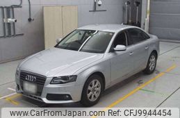 audi a4 2009 -AUDI 【名古屋 330ﾉ7335】--Audi A4 ABA-8KCDH--WAUZZZ8K6AA074362---AUDI 【名古屋 330ﾉ7335】--Audi A4 ABA-8KCDH--WAUZZZ8K6AA074362-