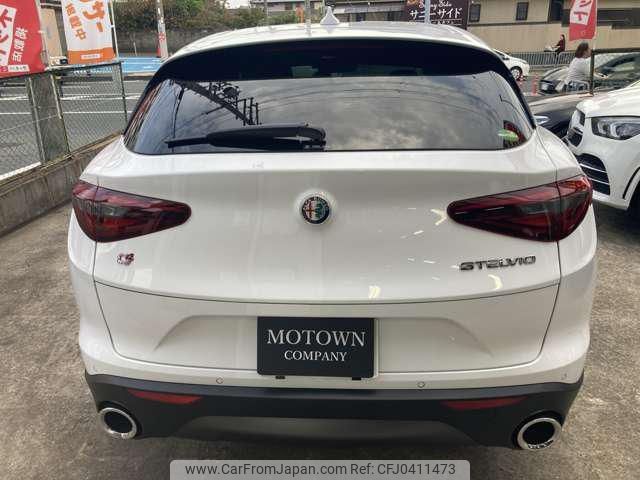 alfa-romeo stelvio 2018 -ALFA ROMEO 【名変中 】--Alfa Romeo Stelvio 94920--J7C18351---ALFA ROMEO 【名変中 】--Alfa Romeo Stelvio 94920--J7C18351- image 2