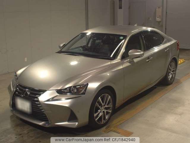 lexus is 2017 CFJ1842940 image 1