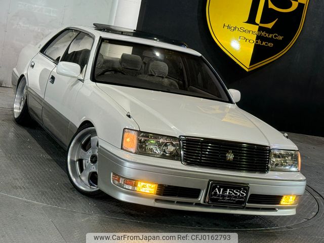 toyota crown 1999 CFJ0162793 image 1