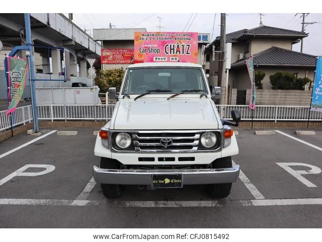 toyota landcruiser-70 2003 GOO_JP_700102067530250301004 image 2