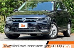 volkswagen tiguan 2017 -VOLKSWAGEN--VW Tiguan ABA-5NCZE--WVGZZZ5NZHW371338---VOLKSWAGEN--VW Tiguan ABA-5NCZE--WVGZZZ5NZHW371338-