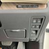 lexus lexus-lm 2025 CFJ1695674 image 21