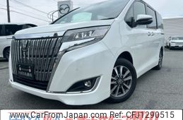 toyota esquire 2019 CARSENSOR_JP_AU6389018998