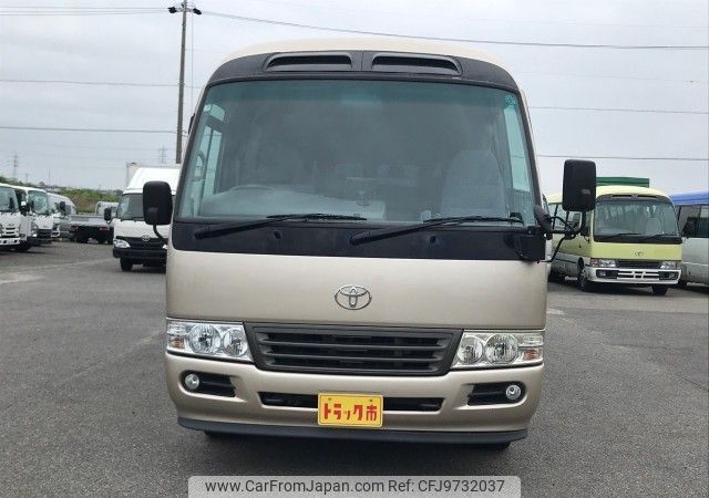 toyota coaster 2013 REALMOTOR_N1024040277F-17 image 2