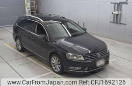 volkswagen passat-variant 2014 CFJ1692126