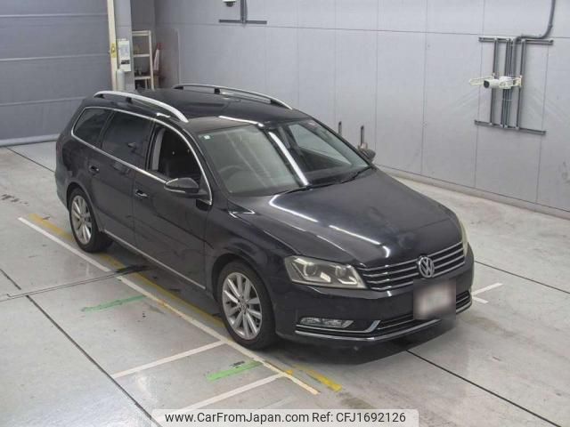 volkswagen passat-variant 2014 CFJ1692126 image 1