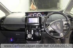 toyota voxy 2010 NIKYO_SA28610