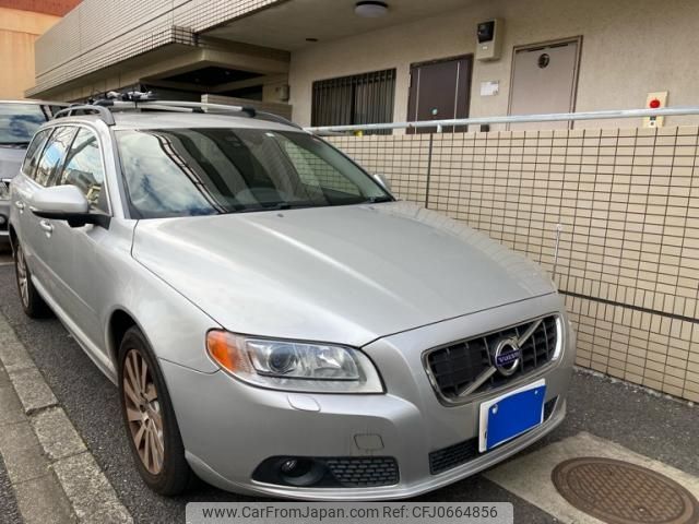 volvo v70 2012 -VOLVO--Volvo V70 CBA-BB4204TW--YV1BW475BC1236136---VOLVO--Volvo V70 CBA-BB4204TW--YV1BW475BC1236136- image 1