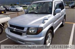 mitsubishi pajero-io 2004 CFJ1823862