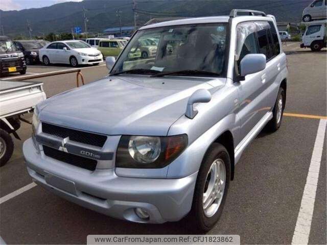 mitsubishi pajero-io 2004 CFJ1823862 image 1