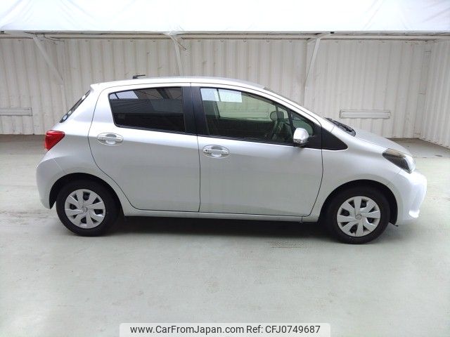 toyota vitz 2014 ENHANCEAUTO_1_ea294626 image 2